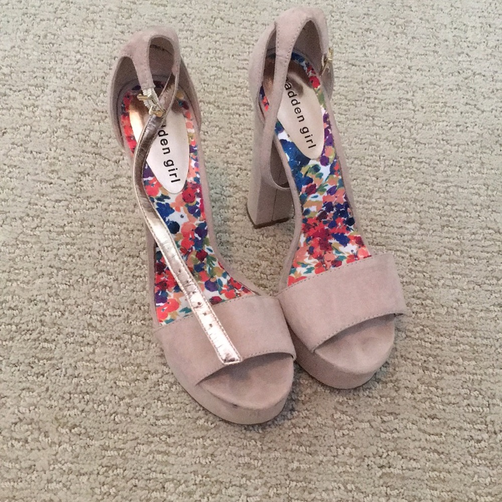 MADDEN GIRL NUDE PUMPS
